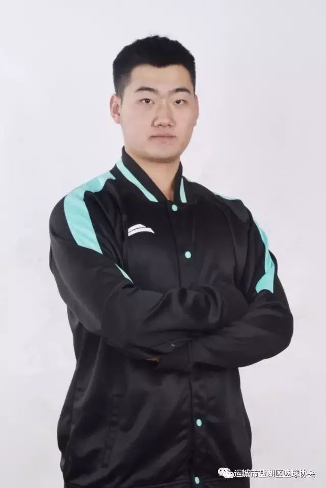 如何安排篮球主力的赛季前训练_0